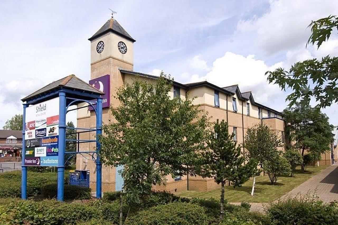 Premier Inn Bristol Filton Exterior foto